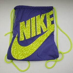 3/$15🖤 Nike Draw-String Bag Used, Purple/Neon Green